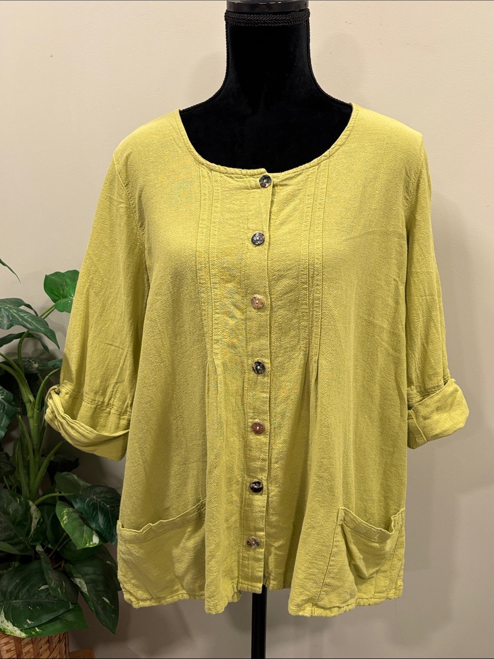 CMC Color Me Cotton Chartreuse Green Button-Front Top with Roll 3/4 Sleeves